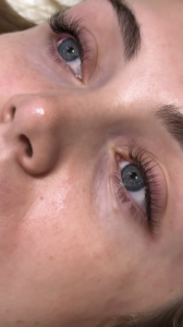 1101 CLASSIC FULL SET NATURAL LOOK DRAPER