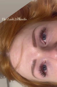Close-up of hybrid full set eyelash extensions creating a soft, natural look at The Lash 24 Studio in Herriman