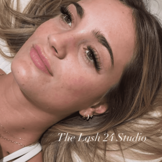 101 VOLUME FULL SET NATURAL LOOK RIVERTON